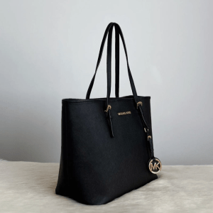 Mandle Tote Bags