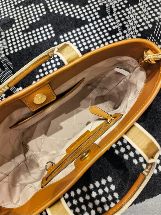 Sparrow Tote Bag - Image 6