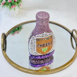 CHEERS CRYSTAL CLUTCH