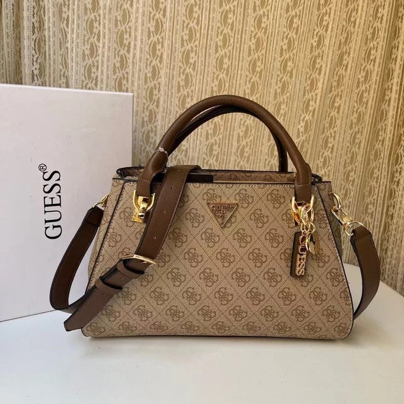 Mitte HandBag