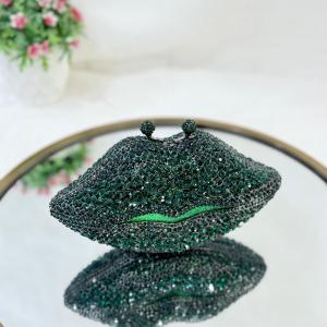 KISS CRYSTAL CLUTCH