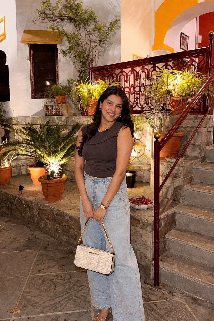 Customer styled with a Monkey Bags bag